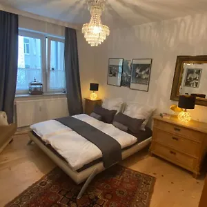 Privatapartment Netflix&sky Tv ,nähe Musikhochschule Apartment